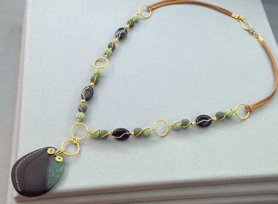 Boho Beaded Lava Rock & Agate Faux Suede Necklace