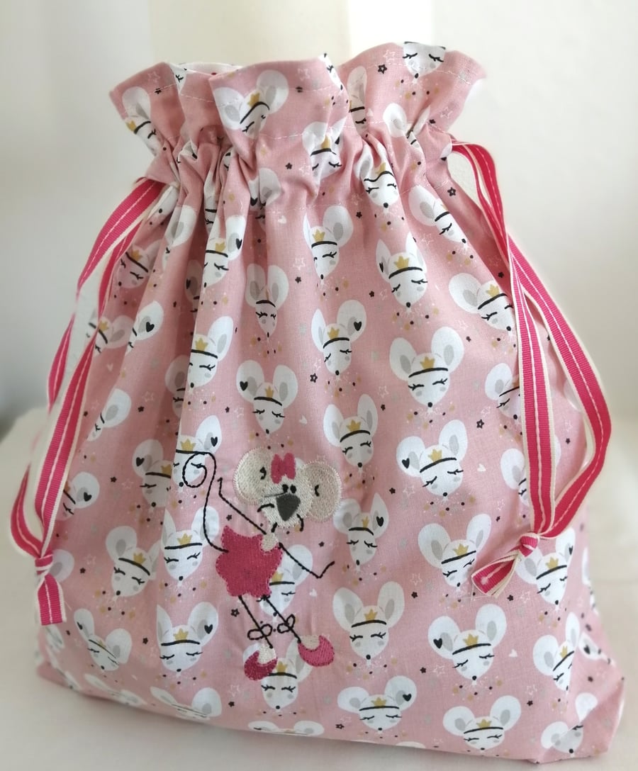CROWN MOUSE DRAWSTRING BAG