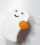 Cute ghost with Pumpkin magnetic needle minder, polymer clay - Image 3