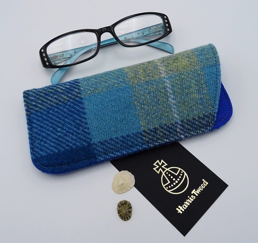 Harris Tweed eyeglasses case in turquoise and aqua tartan