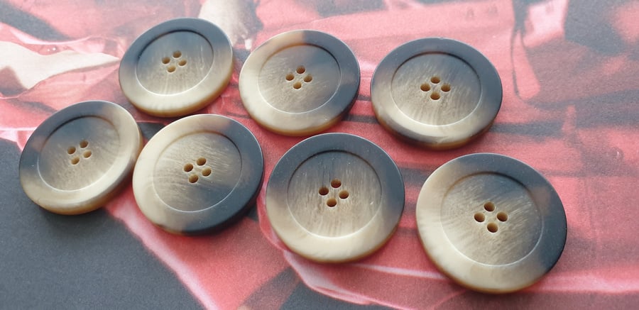 1 & 1 8" 28mm 44L Vintage Italian Polyester Horn Buttons: Cream Beige Brown Mix