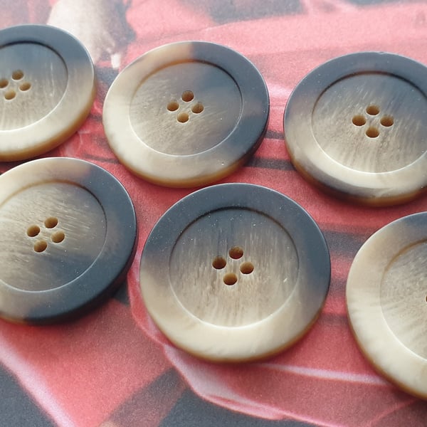 1 & 1 8" 28mm 44L Vintage Italian Polyester Horn Buttons: Cream Beige Brown Mix