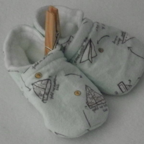 Paper airplane booties 6-12 months. free worldwide postage 