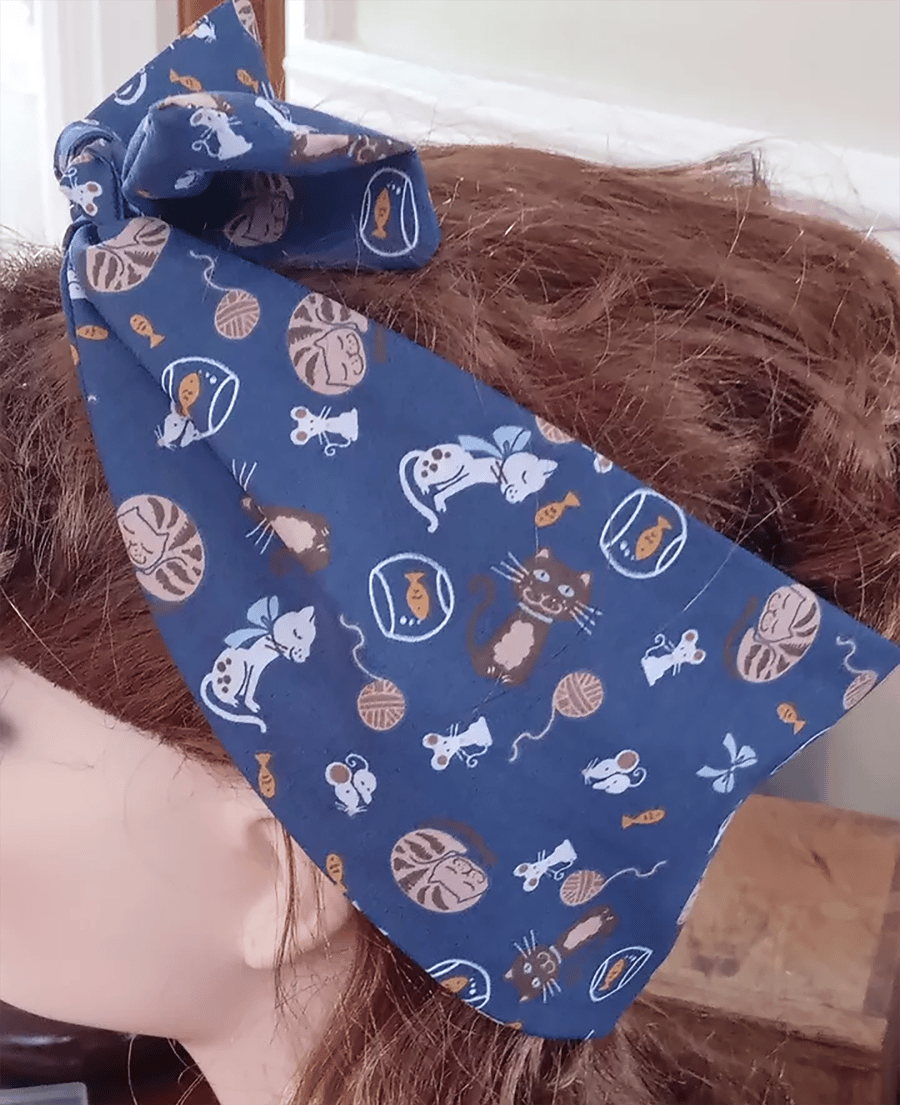 1950s Retro Rockabilly Headscarf, bandana Handmade Cat N Mouse Print