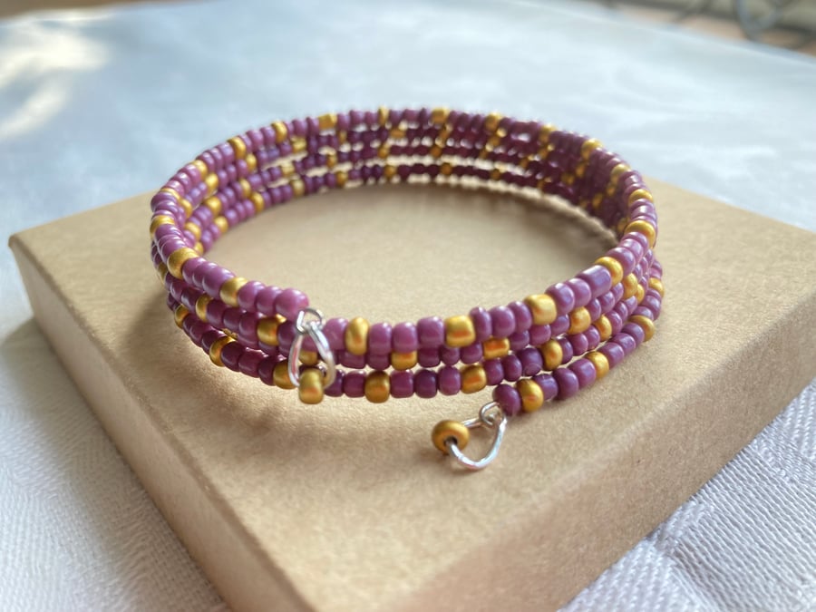 Burgundy & Gold memory wire bracelet 