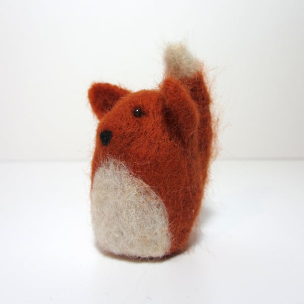 Fox - Complete with Box and Bedding 