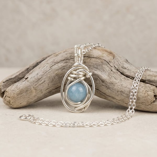 Wire Work Aquamarine Necklace