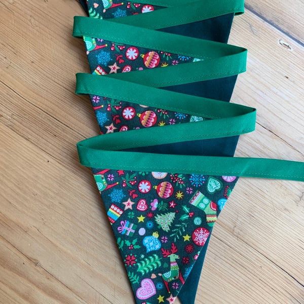 Christmas Theme Fabric 8 Flag Handmade Bunting