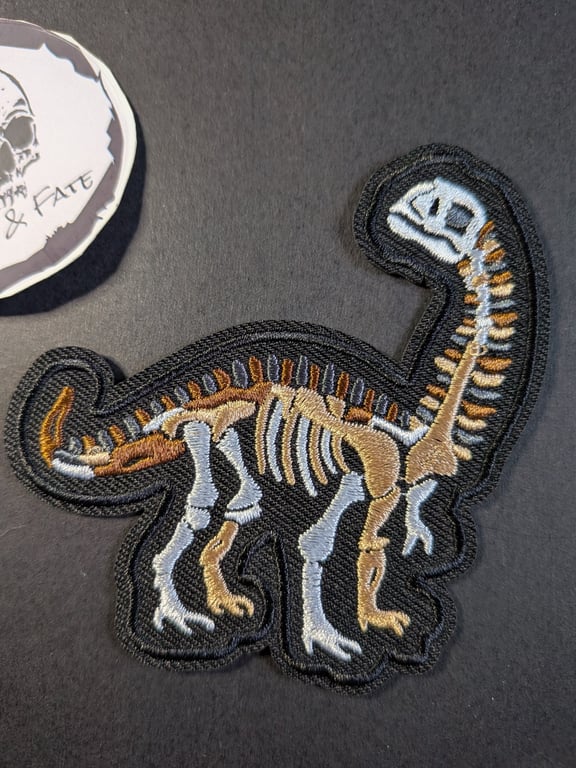 Dinosaur skeleton - Embroidered Iron on Patch