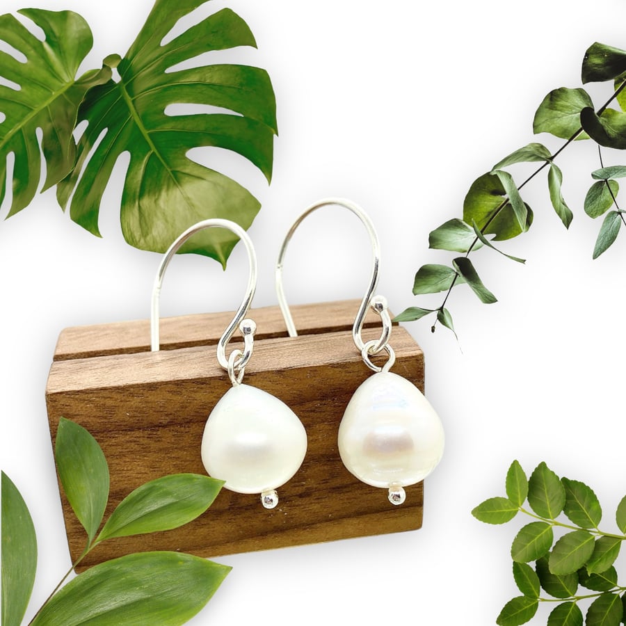 Raindrop Fresh Water Pearl Earrings