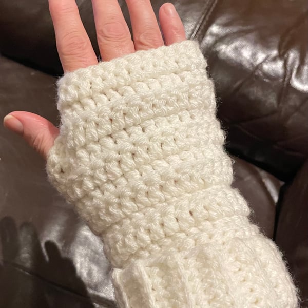 Fingerless Gloves