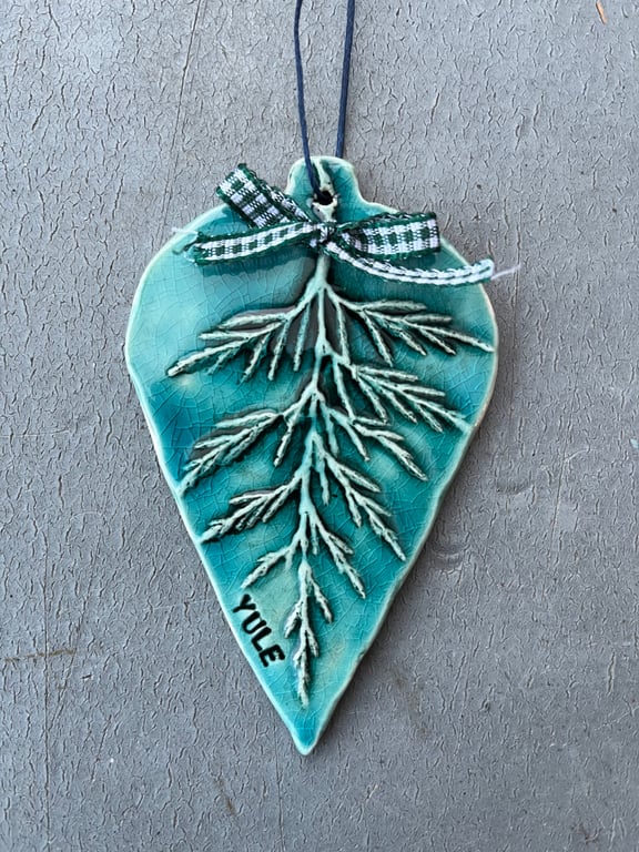 Ceramic Christmas Tree Decoration .