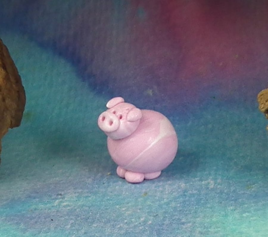 Sale Tiniest Micro Pig Piglet 'Philip' OOAK Sculpt by Ann Galvin Gnome Village