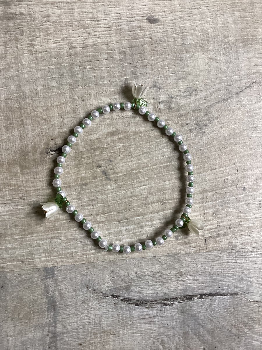 Beaded stretch anklet