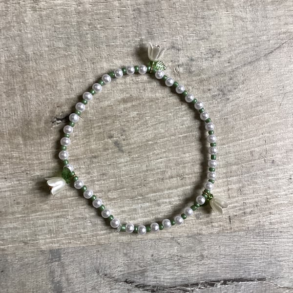 Beaded stretchy anklet
