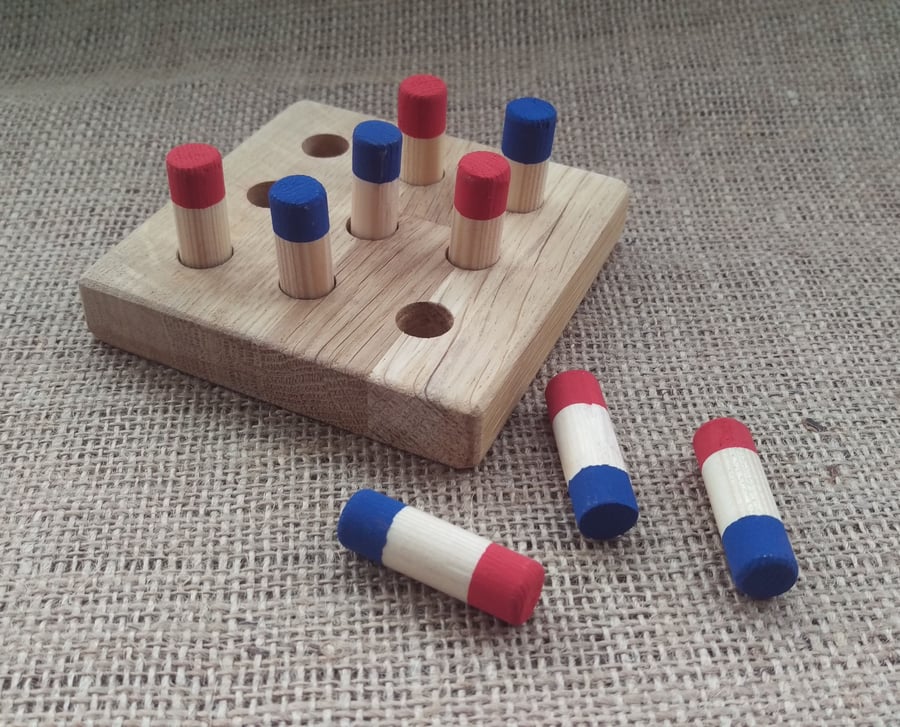 Wooden Noughts and Crosses Game, Tic Tac Toe Game in Cotton Bag