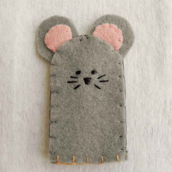 Mouse finger puppets