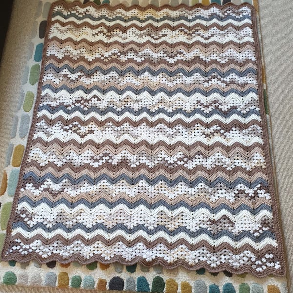 Cloudy Day Ripple Crochet Blanket 