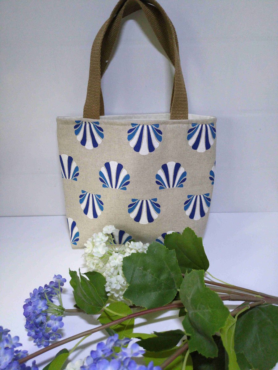 Mini tote. Lunch bag. Coastal. Child's bag. Cruise.