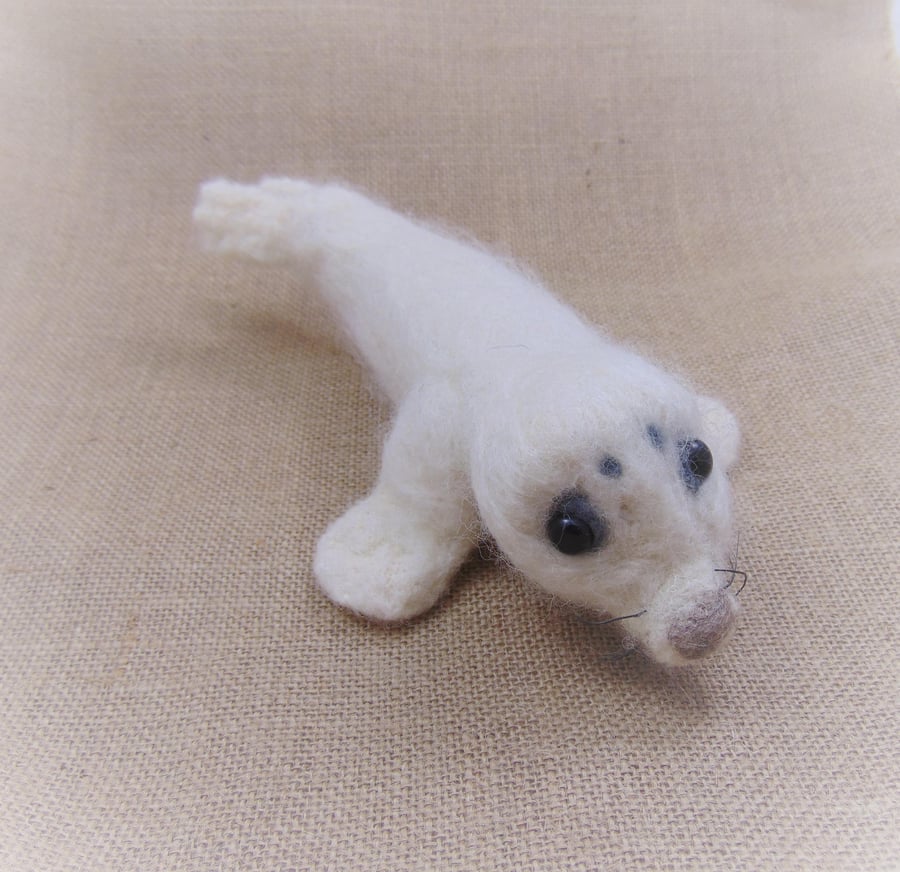 Felted Winter Ornament, Felted Baby Seal, Soft Seal Figurine, Little Snow Animal