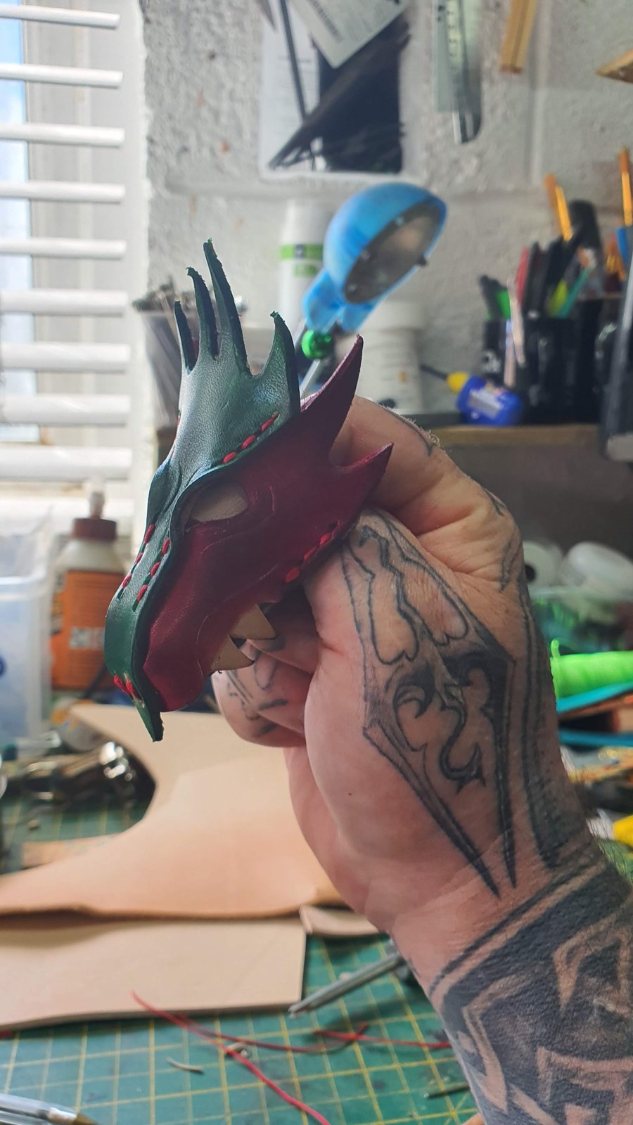 Dragon head finger puppet