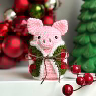 Jolly HollyBerry Piggy in a Blanket