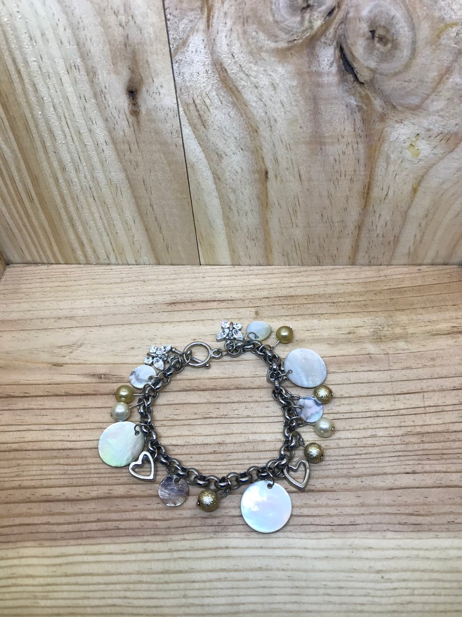 Mother of Pearl Charm Bracelet (449)