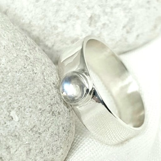 Silver Moonstone Ring 