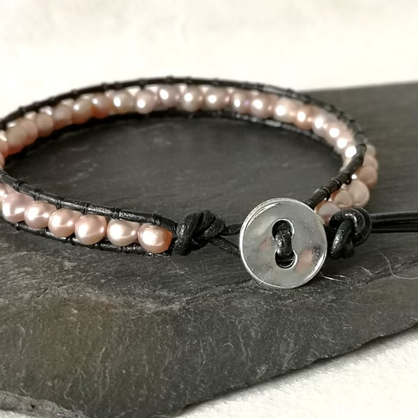 Natural freshwater pearl and leather bracelet, June birthstone