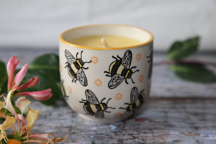 Sass and Belle Bumblebee Cache Pot filled with Aromatherapy Candle