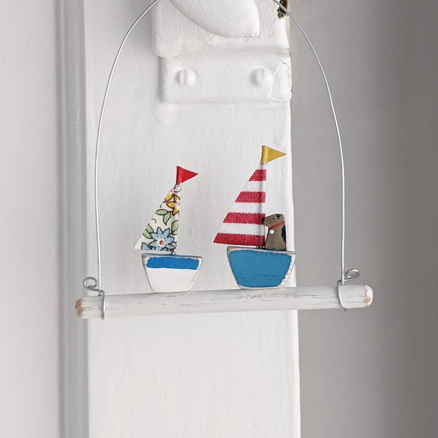Hanging Nautical Decoration, Dog in Sailing Boat