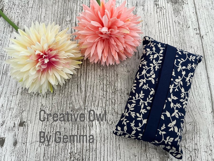 Fabric Pocket Tissue Holder - Travel Tissue Case - Reusable Tissue Pouch for Bag