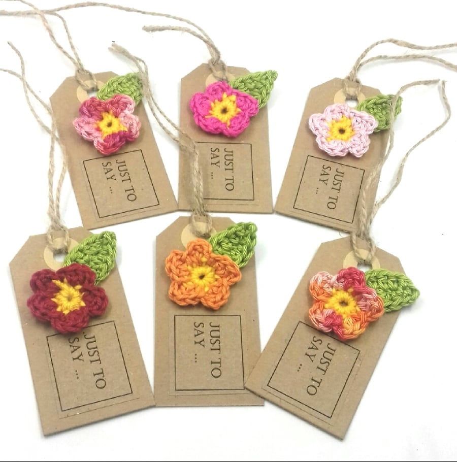 Crochet Flower Gift Tags
