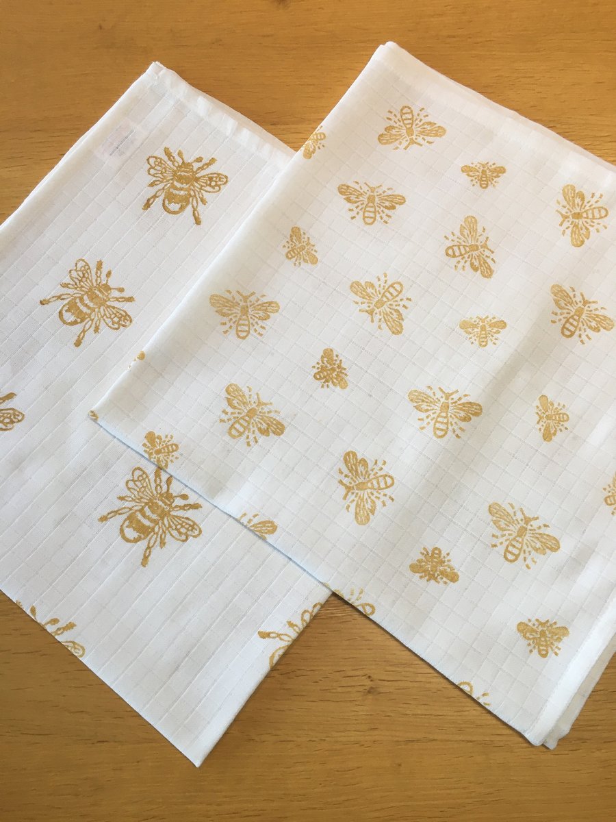 X2 Hand Block Printed Baby Muslin Squares - Bees (Yellow)