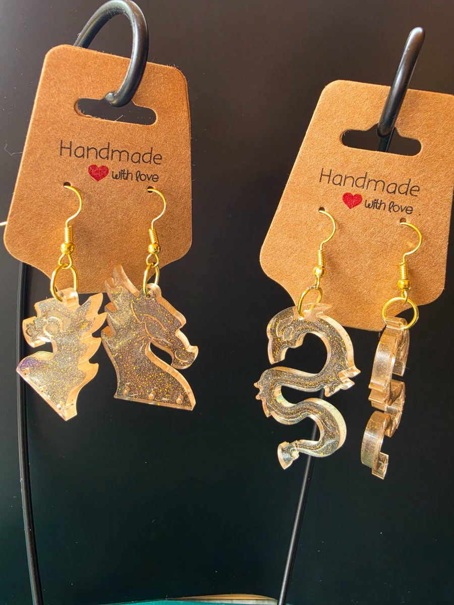 2 pairs dragon dangling earrings 
