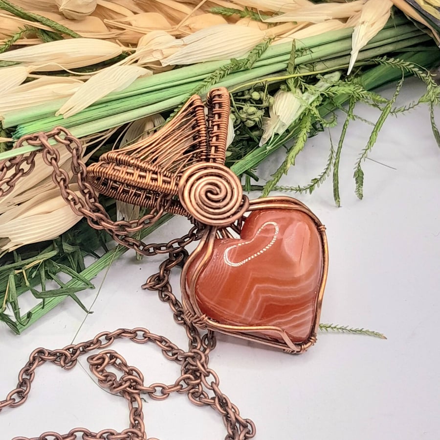 Celtic Style Copper Necklace With Sardonyx