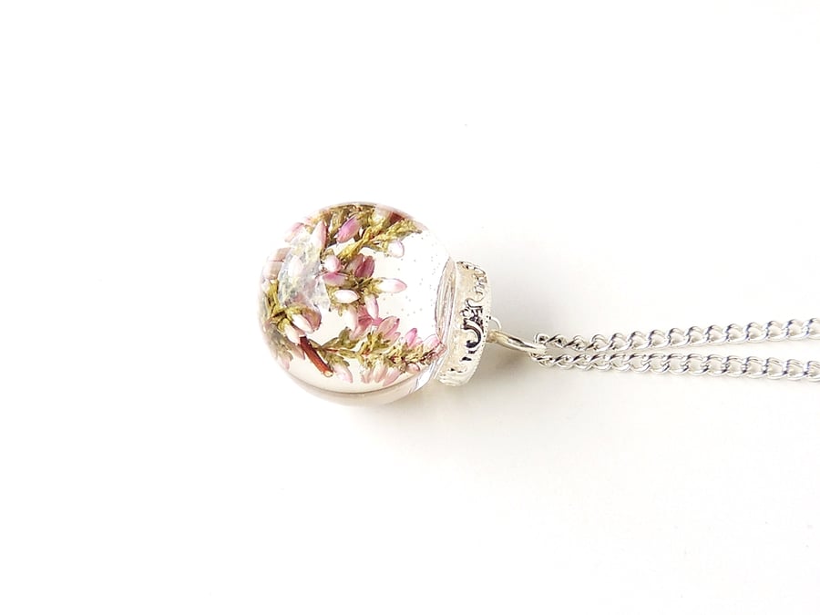 SALE: Heather Flowers in Resin Globe Necklace (2157)