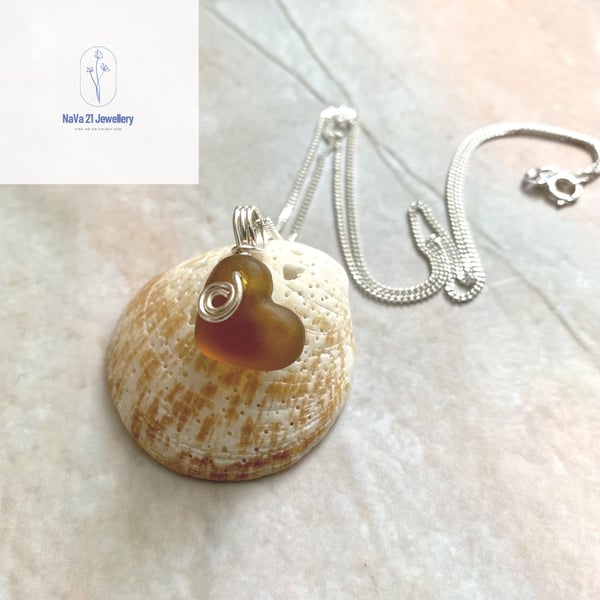 Amber Seaglass heart pendant Ref:ASGHP140122