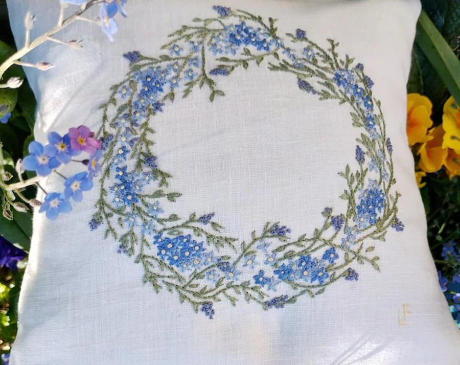 Hand-Embroidered Forget-Me-Not Linen Cushion – Lavender-Filled Floral Sachet