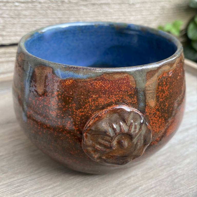  Sprigged bowl