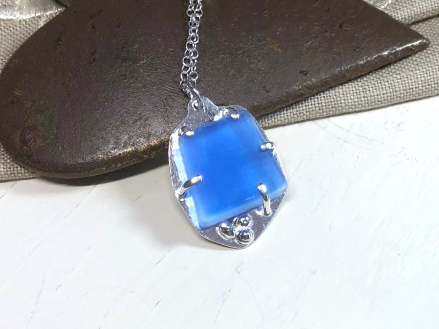 Blue Seaglass Pendant set in Silver