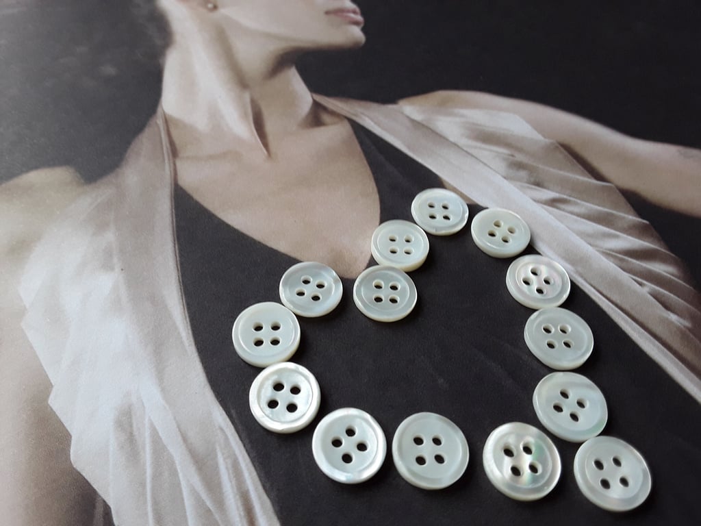 9mm and  10mm Real Mother of Pearl Shell, clean back Premium Quality