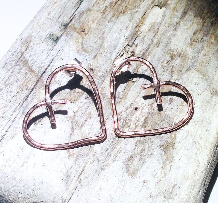 Hammered Copper Heart Stud Earrings - UK Free Post