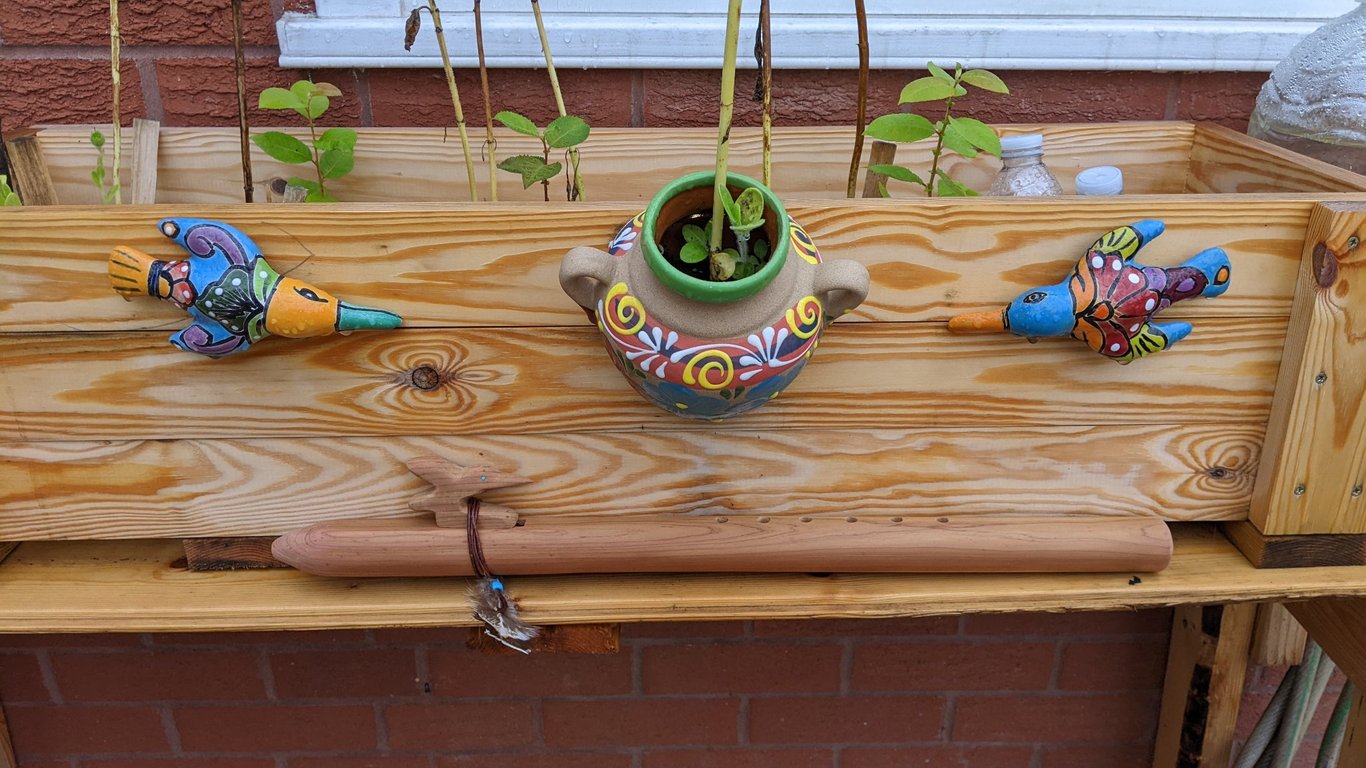 Hummingbird Native Indian Love Flute (Sunflower)