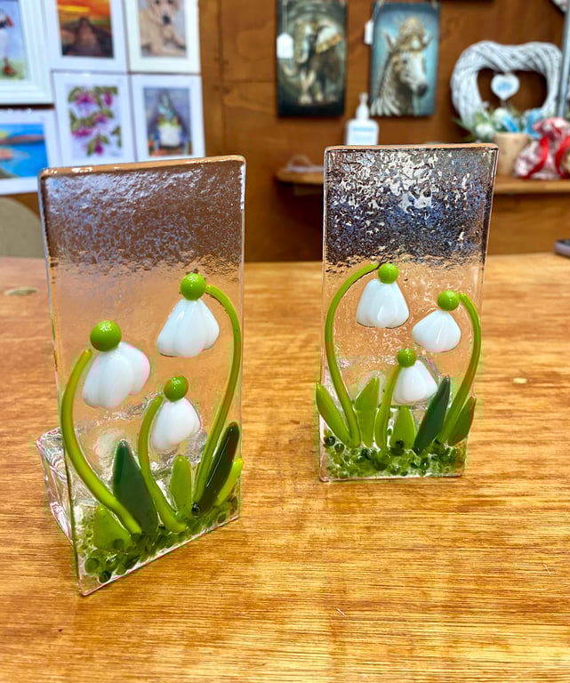 Fused Glass snowdrop tea light holder candle holder