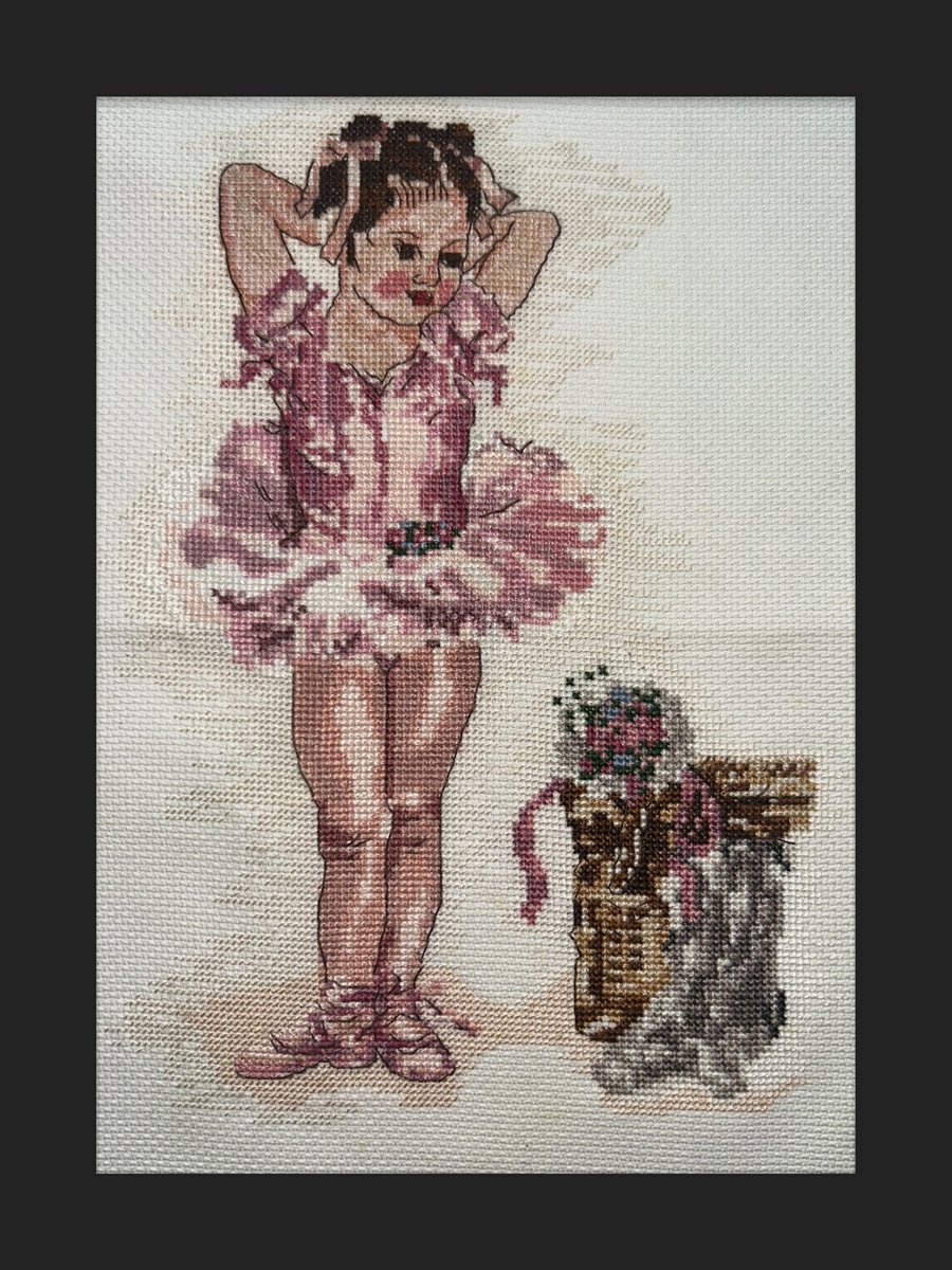 Little Ballerina - Hand-stitched Embroidery Art 
