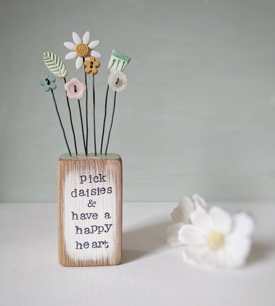 Clay Flower and Button Garden in a Wood Block 'Pick Daisies'