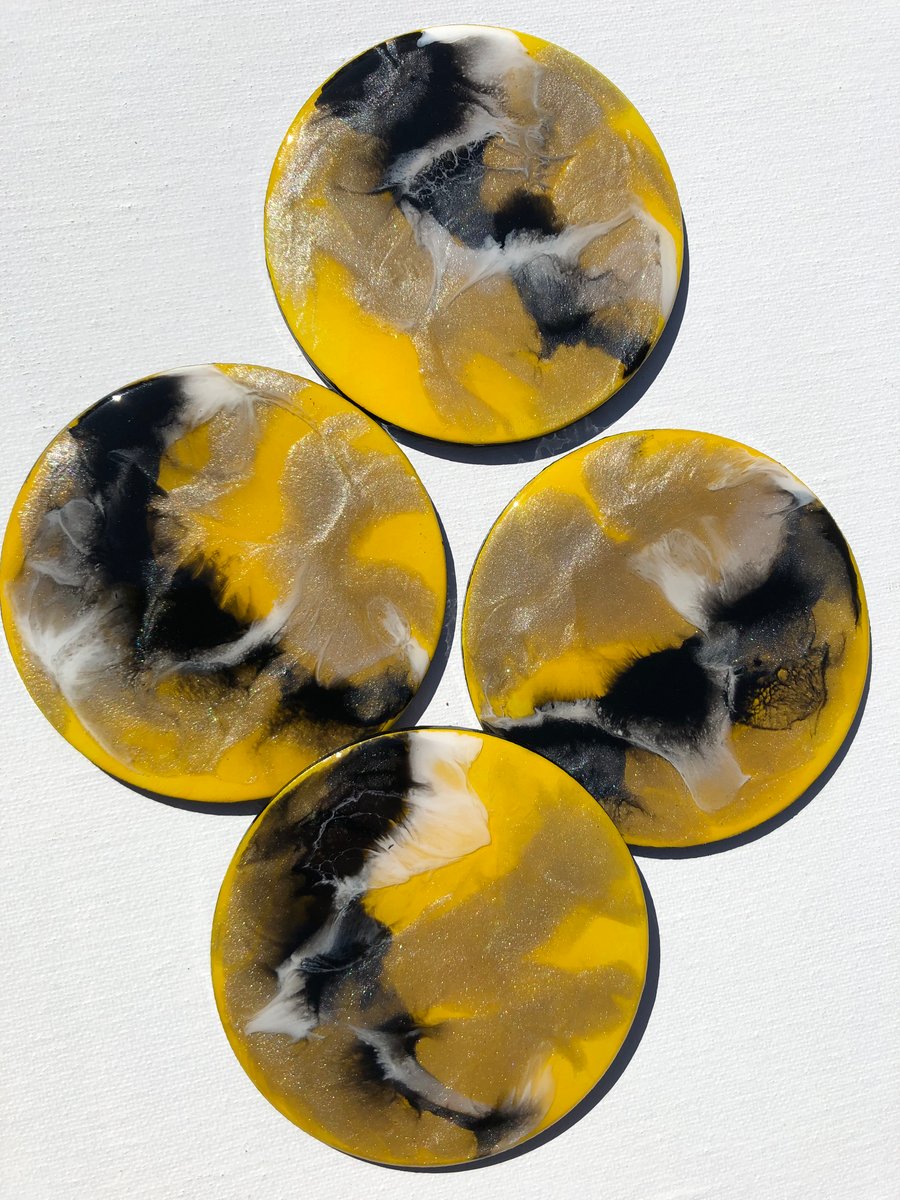 Yellow, grey, black, white, lightweight, round coasters, abstract bee
