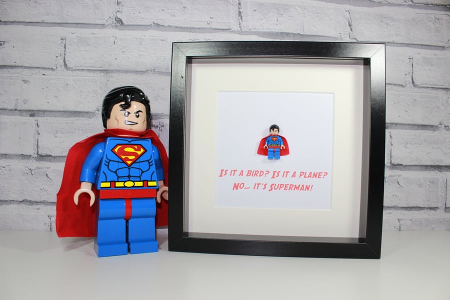 SUPERMAN - FRAMED LEGO FIGURE - AWESOME COMIC BOOK ART