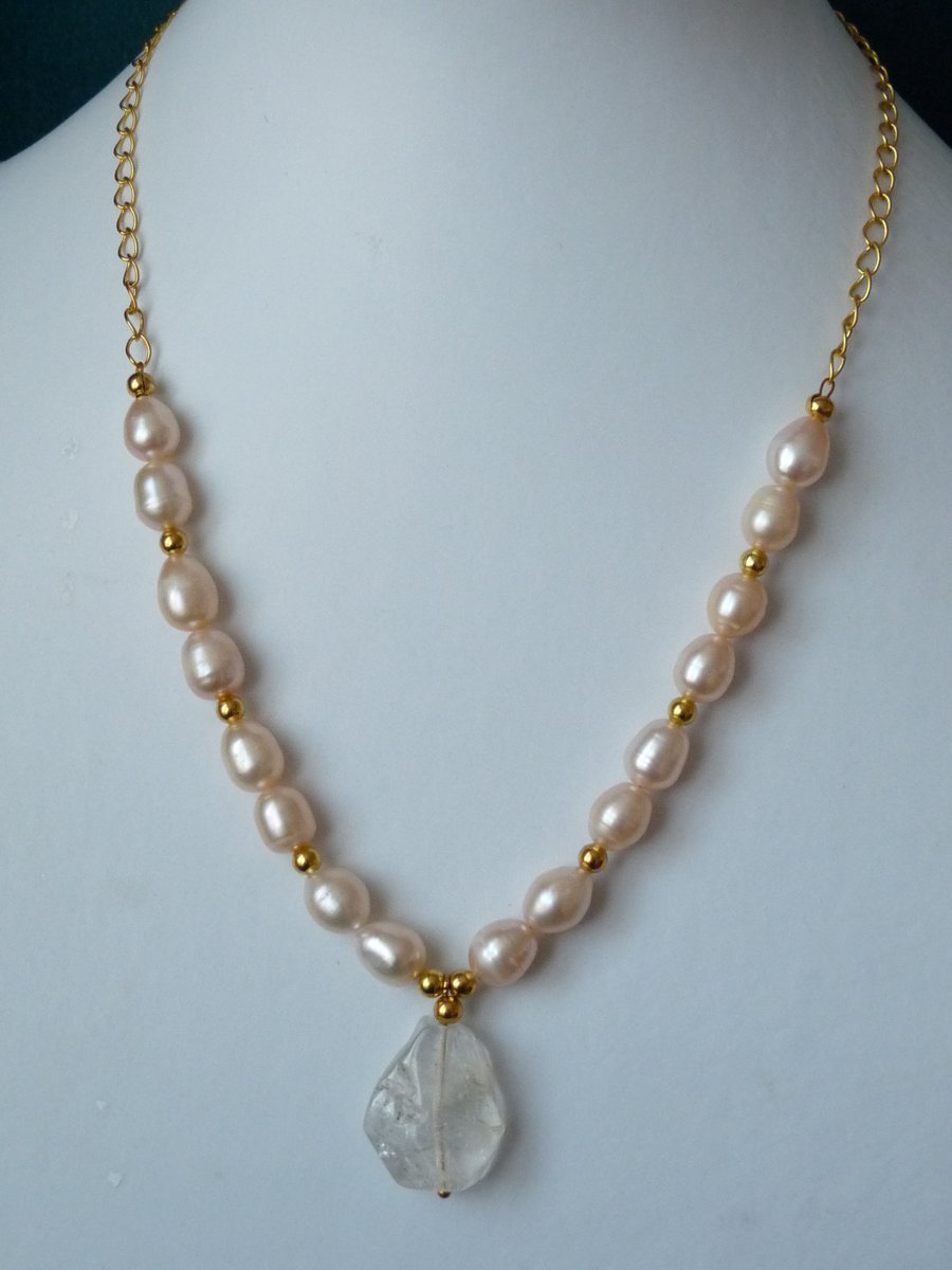 Freshwater Pearl & White Quartz Necklace - Genuine Gemstone - Handmade